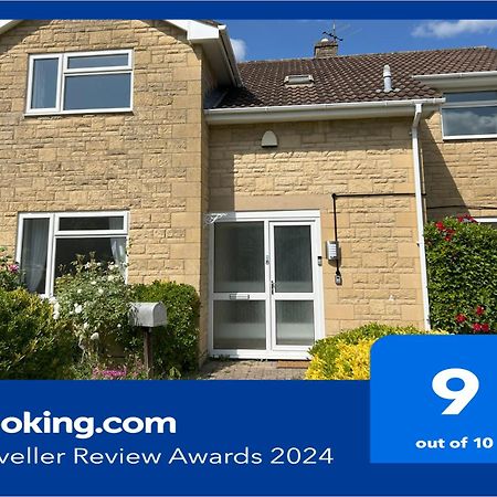Premium Deal L Hill View Home L Last-Minute Offer L Cheltenham L Aj Properties L Perfect For Short Or Long Stays L 4Beds 4Bedrooms Εξωτερικό φωτογραφία
